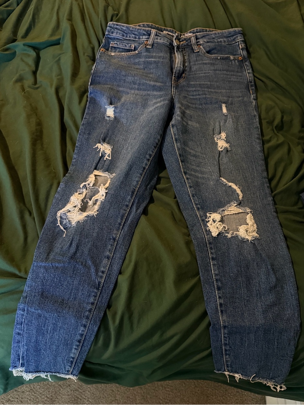 Old Navy Distressed Straight-Leg Jeans in Dark Blue